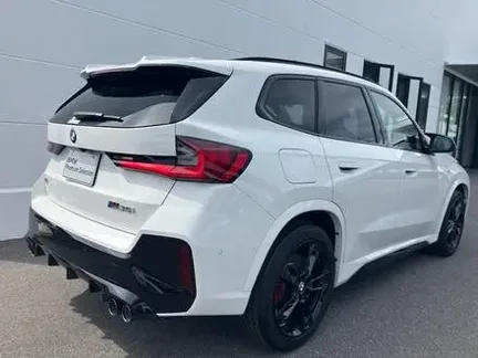 2024 BMW X1