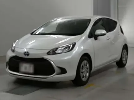 2024 TOYOTA AQUA