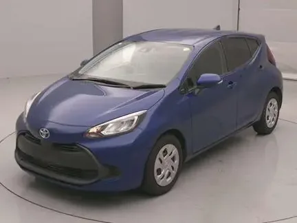 2022 TOYOTA AQUA