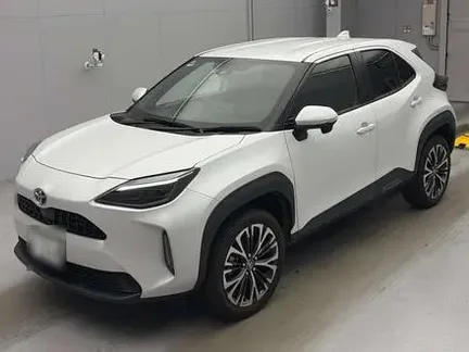 2022 TOYOTA YARIS CROSS