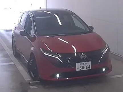 2025 NISSAN AURA