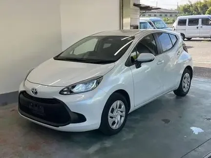 2022 TOYOTA AQUA