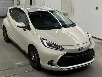 2024 TOYOTA AQUA