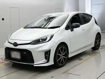 2023 TOYOTA AQUA
