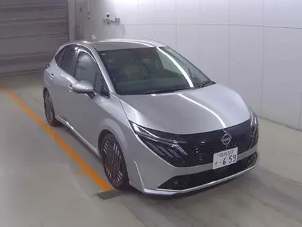 2025 NISSAN AURA