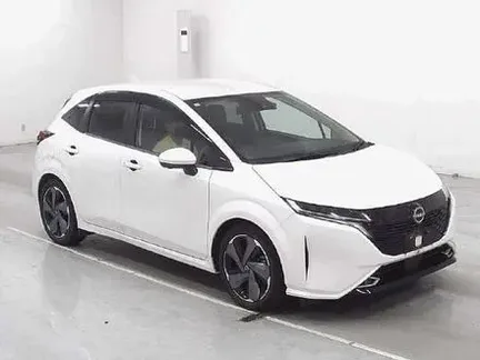 2023 NISSAN AURA