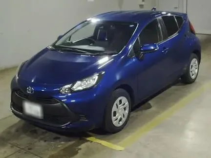 2022 TOYOTA AQUA