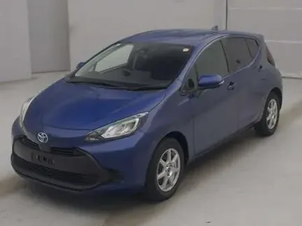 2022 TOYOTA AQUA