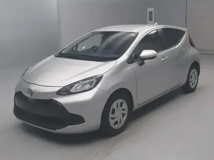 2022 TOYOTA AQUA