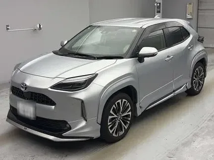 2022 TOYOTA YARIS CROSS