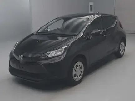 2022 TOYOTA AQUA