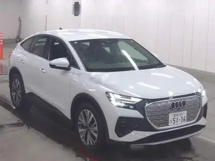 2024 AUDI Q4