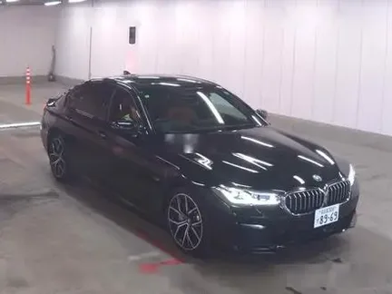 2022 BMW 5 SERIES