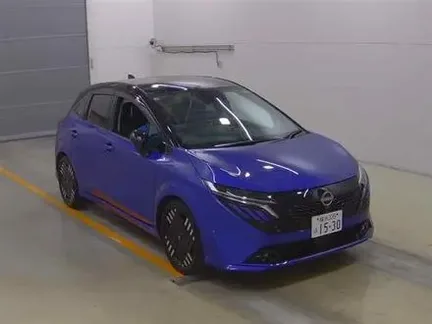 2025 NISSAN AURA