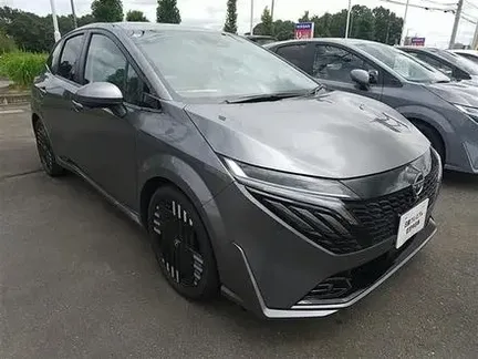 2025 NISSAN AURA