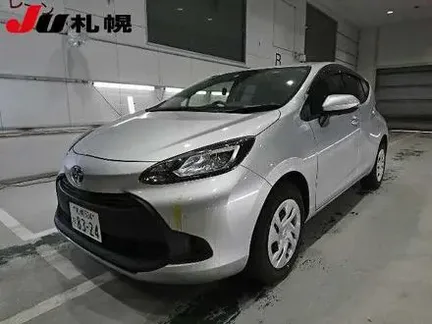 2022 TOYOTA AQUA