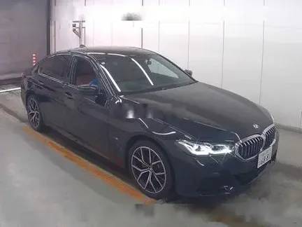 2022 BMW 5 SERIES