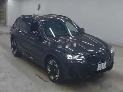2023 BMW IX3