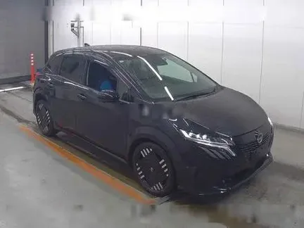 2025 NISSAN AURA