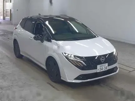 2024 NISSAN AURA