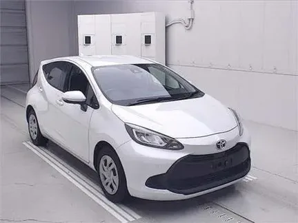 2022 TOYOTA AQUA