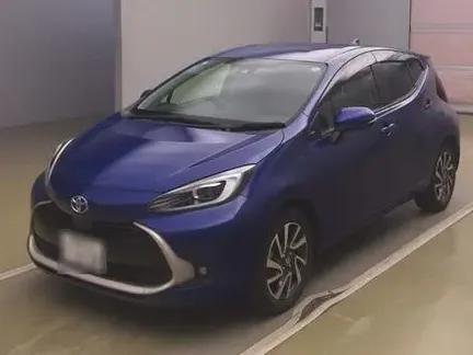 2022 TOYOTA AQUA