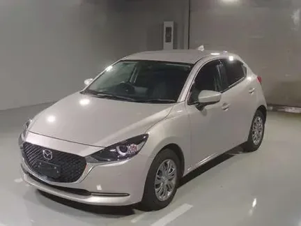 2022 MAZDA 2