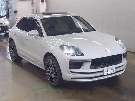 2022 PORSCHE MACAN