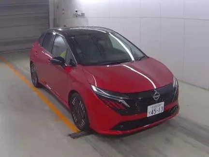 2025 NISSAN AURA
