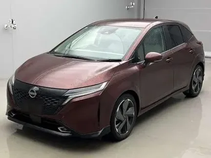 2022 NISSAN AURA