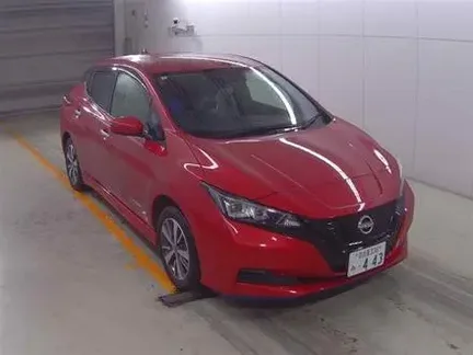 2022 NISSAN LEAF