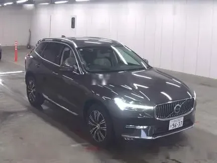 2022 VOLVO XC60