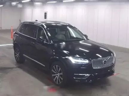 2023 VOLVO XC90
