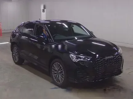2023 AUDI Q3