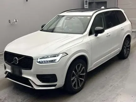 2023 VOLVO XC90