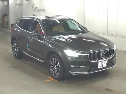 2022 VOLVO XC60