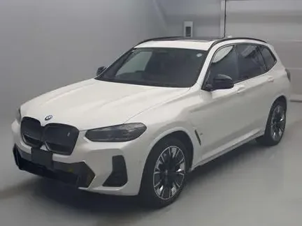 2022 BMW IX3