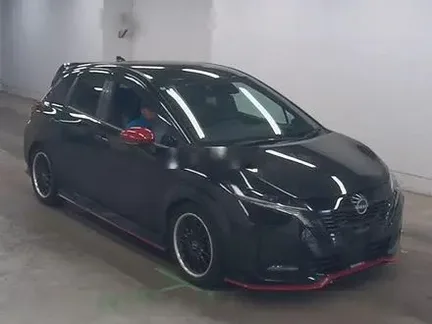 2022 NISSAN AURA