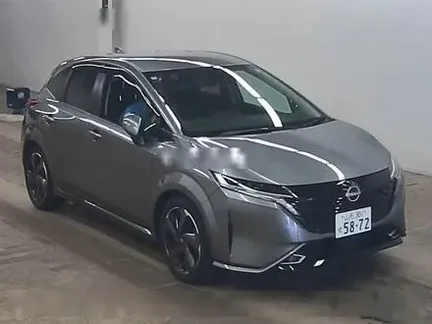 2022 NISSAN AURA