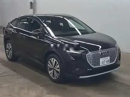 2024 AUDI Q4