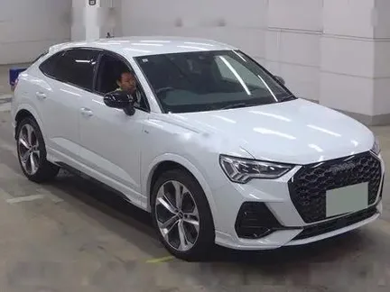 2024 AUDI Q3
