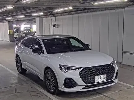 2023 AUDI Q3