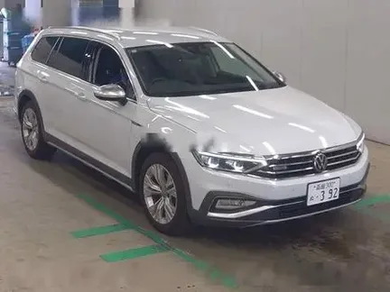 2023 VOLKSWAGEN PASSAT
