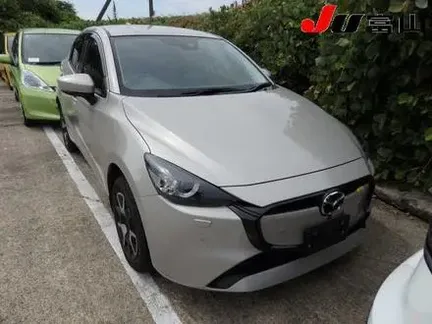 2023 MAZDA 2