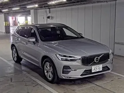 2022 VOLVO XC60
