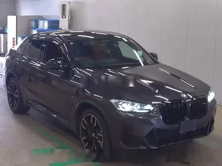 2023 BMW X4