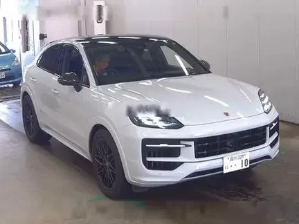 2024 PORSCHE CAYENNE