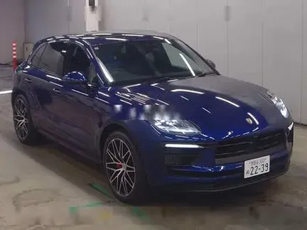 2022 PORSCHE MACAN