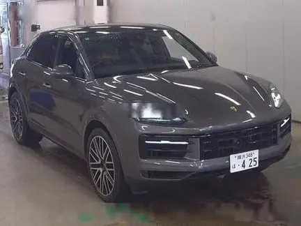 2024 PORSCHE CAYENNE