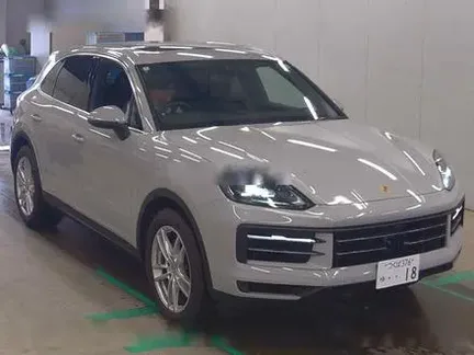 2024 PORSCHE CAYENNE